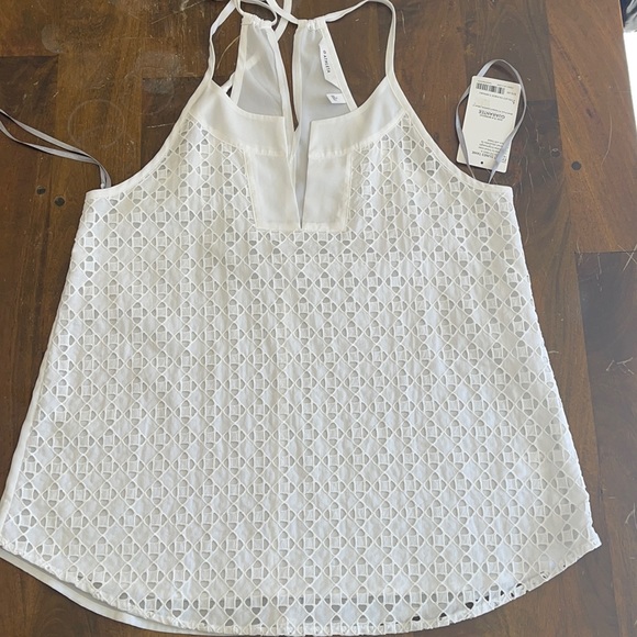 Athleta Tops - NWT Athleta Eyelet Dunes Tank size L